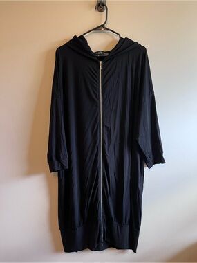 Aleeza Paris Black Hooded Zip-Front Dress